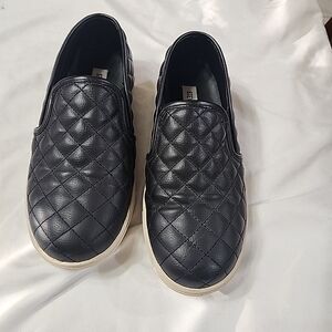 Black Steve Madden Quilted Slip-On Shoes